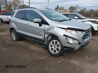 2018 Ford EcoSport SE with VIN MAJ6P1UL8JC190197, listed as a IAAI auction lot 40958854 with 17,584 mi miles. Bid and sale history available at carsss.com. Image 1.