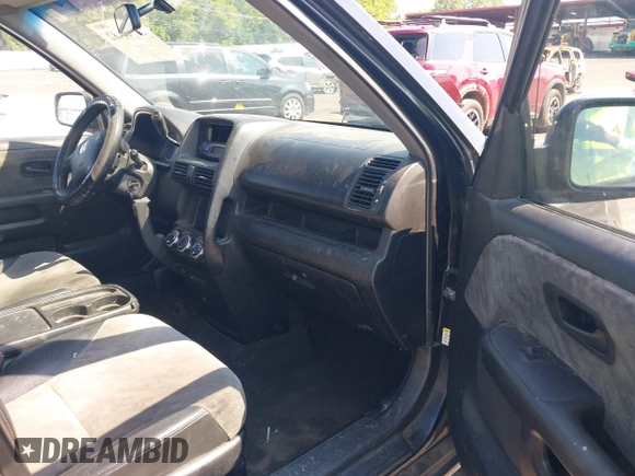 2002 Honda CR-V EX with VIN JHLRD78812C038467, listed as a IAAI auction lot 42664482 with 367,609 mi miles and . Bid and sale history available at DreamBid. Image 5.