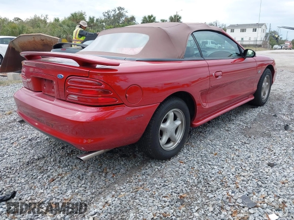 1994 Ford Mustang z VIN 1FALP45T5RF110660, wystawiony jako IAAI lot #41344796 z przebiegiem 171 120 mil mil oraz . Historia ofert i sprzedaży dostępna na DreamBid. Obrazek 4.