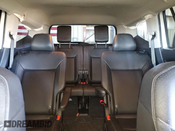 2019 Volkswagen Atlas SEL R-Line with VIN 1V2RR2CA3KC552024, listed as a Copart auction lot 55373015 with 110,655 mi miles and Salvage title. Bid and sale history available at DreamBid. Image 10.