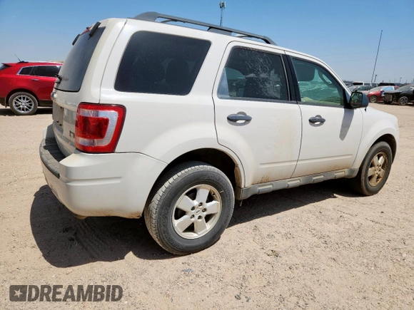 2012 Ford Escape XLT с VIN 1FMCU0DG5CKB17814, выставлен на аукционе Copart как лот 62106245 с пробегом 229 603 миль миль и Чистый • Clean title. История ставок и продаж доступна на DreamBid. Изображение 3.