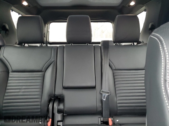 2023 Land Rover Discovery with VIN SALRT2EX3P2484950, listed as a Copart auction lot 85949184 with 15,961 mi miles and Salvage Title. Bid and sale history available at DreamBid. Image 10.