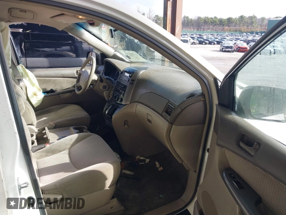 2006 Toyota Sienna CE with VIN 5TDZA23C66S535992, listed as a IAAI auction lot 41985245 with 300,182 mi miles and . Bid and sale history available at DreamBid. Image 5.