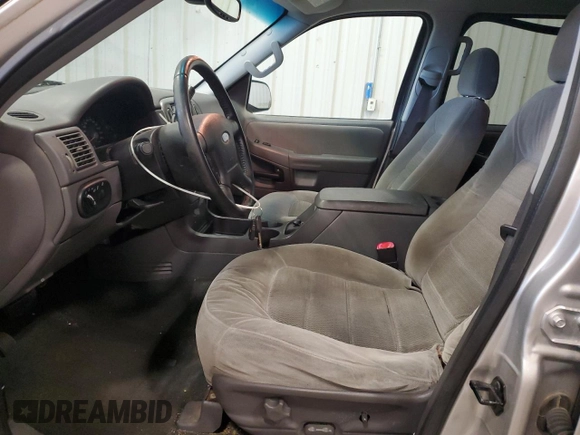 2005 Ford Explorer XLT с VIN 1FMZU73KX5UB38349, выставлен на аукционе Copart как лот 55259865 с пробегом 184 108 миль миль и На запчасти • Non repairable. История ставок и продаж доступна на DreamBid. Изображение 7.