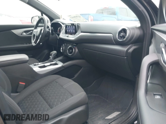 2022 Chevrolet Blazer LT с VIN 3GNKBCR4XNS153938, выставлен на аукционе IAAI как лот 41908603 с пробегом 59 544 миль миль и . История ставок и продаж доступна на DreamBid. Изображение 5.