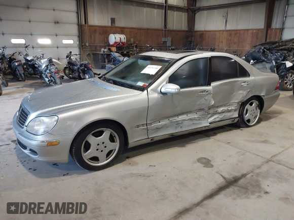 2003 Mercedes-Benz S 500 with VIN WDBNG84J93A360917, listed as a IAAI auction lot 39171730 with 134,495 mi miles and . Bid and sale history available at DreamBid. Image 2.