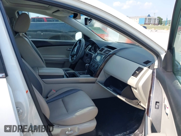 2010 Mazda CX-9 Grand Touring with VIN JM3TB2MAXA0209602, listed as a IAAI auction lot 42412953 with 158,076 mi miles and . Bid and sale history available at DreamBid. Image 5.
