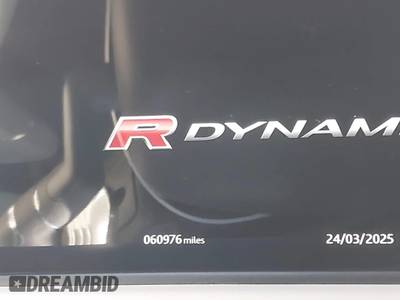 2019 Land Rover Range Rover Velar R-Dynamic SE with VIN SALYL2FV7KA226695, listed as a IAAI auction lot 41871761 with 60,976 mi miles and . Bid and sale history available at DreamBid. Image 16.