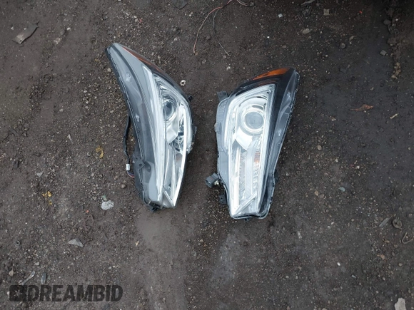 2020 Subaru Ascent Limited z VIN 4S4WMAPD4L3480605, wystawiony jako IAAI lot #42497524 z przebiegiem 71 241 mil mil oraz . Historia ofert i sprzedaży dostępna na DreamBid. Obrazek 12.