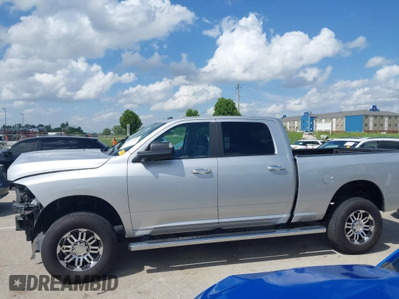 2018 Ram 2500 SLT with VIN 3C6UR5DL2JG300734, listed as a IAAI auction lot 42277603 with 74,923 mi miles and . Bid and sale history available at DreamBid. Image 14.