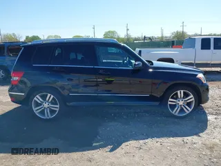 2012 Mercedes-Benz GLK with VIN WDCGG8HB6CF841198, listed as a IAAI auction lot 42021083 with 162,930 mi miles. Bid and sale history available at carsss.com. Image 14.