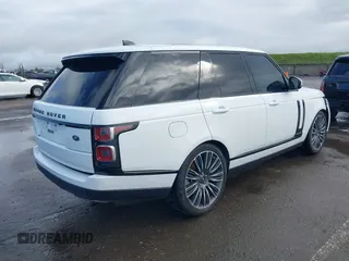 2022 Land Rover Range Rover Westminster z VIN SALGS2RU0NA464488, wystawiony jako IAAI lot #41808857 z przebiegiem 46 031 mil mil oraz . Historia ofert i sprzedaży dostępna na DreamBid. Obrazek 4.
