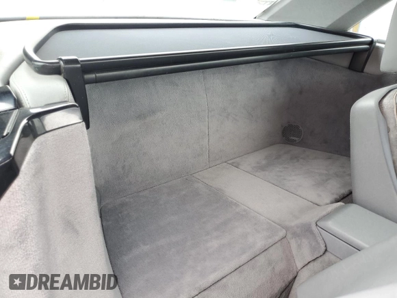 1997 Mercedes-Benz SL 500 with VIN WDBFA63F5VF143197, listed as a Copart auction lot 45003735 with 100,252 mi miles and Salvage title. Bid and sale history available at DreamBid. Image 10.