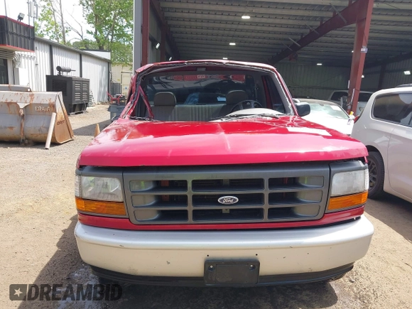 1995 Ford F-150 with VIN 1FTDF15Y8SLB24748, listed as a IAAI auction lot 42105338 with Not provided miles and . Bid and sale history available at DreamBid. Image 12.