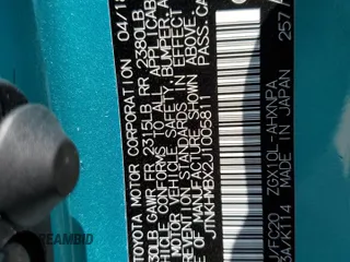 2018 Toyota C-HR XLE z VIN JTNKHMBX2J1005811, wystawiony jako Copart lot #59162315 z przebiegiem 35 191 mil mil oraz Szkoda całkowita • Salvage title. Historia ofert i sprzedaży dostępna na DreamBid. Obrazek 13.