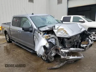 2020 Ford F-150 XL with VIN 1FTEW1CB4LKF44386, listed as a Copart auction lot 86432054 with 30,939 mi miles and Salvage Title. Bid and sale history available at carsss.com. Image 4.