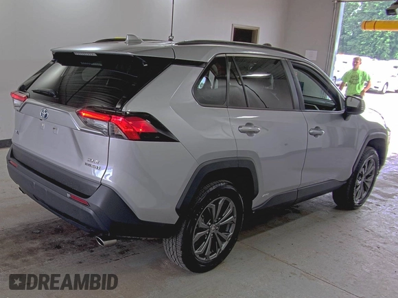 2022 Toyota RAV4 Hybrid XLE Premium with VIN 4T3B6RFV5NU085564, listed as a IAAI auction lot 42854215 with 49,616 mi miles and . Bid and sale history available at DreamBid. Image 16.