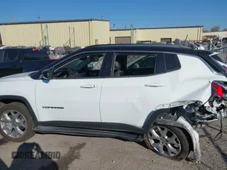 2022 Jeep Compass High Altitude with VIN 3C4NJDCB5NT141390, listed as a IAAI auction lot 40650251 with 28,868 mi miles and . Bid and sale history available at DreamBid. Image 14.
