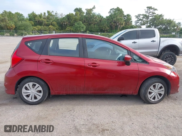 2017 Nissan Note S Plus z VIN 3N1CE2CP0HL367744, wystawiony jako IAAI lot #42144940 z przebiegiem 131 780 mil mil oraz . Historia ofert i sprzedaży dostępna na DreamBid. Obrazek 13.