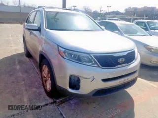 2014 Kia Sorento EX with VIN 5XYKU4A75EG537092, listed as a Copart auction lot 46195065 with 145,087 mi miles and Clean Title. Bid and sale history available at carsss.com. Image 1.