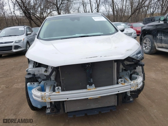 2019 Ford Edge Titanium with VIN 2FMPK3K96KBB68132, listed as a IAAI auction lot 41742275 with 91,339 mi miles. Bid and sale history available at carsss.com. Image 13.
