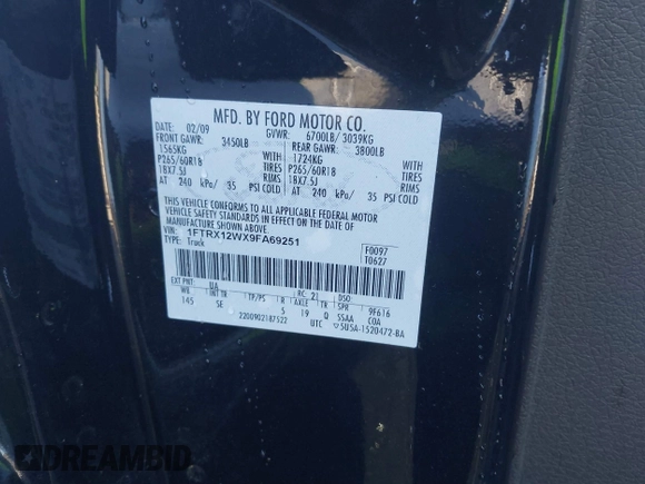 2009 Ford F-150 STX with VIN 1FTRX12WX9FA69251, listed as a IAAI auction lot 41341658 with 169,074 mi miles. Bid and sale history available at carsss.com. Image 9.
