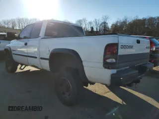 1998 Dodge Ram 2500 with VIN 3B7KF22Z6WG116838, listed as a Copart auction lot 88107935 with 110,564 mi miles and Clean Title. Bid and sale history available at carsss.com. Image 2.