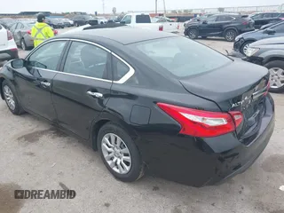 2016 Nissan Altima SV with VIN 1N4AL3AP7GC293869, listed as a IAAI auction lot 41933839 with 98,047 mi miles and . Bid and sale history available at DreamBid. Image 3.