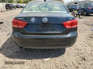 2012 Volkswagen Passat SE z VIN 1VWBP7A30CC071883, wystawiony jako Copart lot #53976725 z przebiegiem 206 180 mil mil oraz Szkoda całkowita • Salvage title. Historia ofert i sprzedaży dostępna na DreamBid. Obrazek 6.
