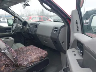 2008 Ford F-150 XLT z VIN 1FTPX14518FA91004, wystawiony jako IAAI lot #41664293 z przebiegiem 171 860 mil mil oraz . Historia ofert i sprzedaży dostępna na DreamBid. Obrazek 5.