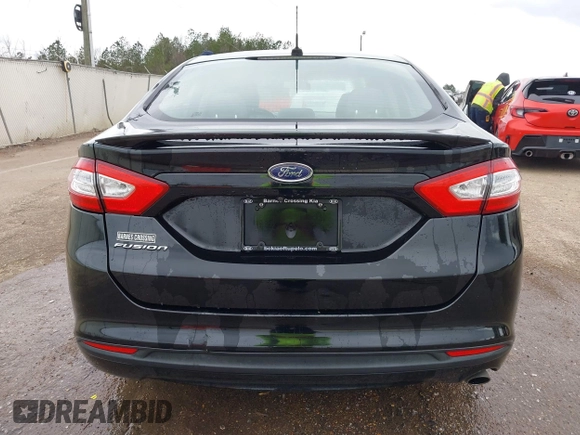 2016 Ford Fusion S z VIN 3FA6P0G71GR337835, wystawiony jako IAAI lot #41717996 z przebiegiem 146 505 mil mil oraz . Historia ofert i sprzedaży dostępna na DreamBid. Obrazek 16.