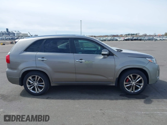 2014 Kia Sorento SX with VIN 5XYKWDA75EG453820, listed as a IAAI auction lot 41883759 with 192,137 mi miles. Bid and sale history available at carsss.com. Image 13.