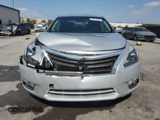 2013 Nissan Altima S z VIN 1N4BL3AP6DC113037, wystawiony jako Copart lot #57815955 z przebiegiem 129 447 mil mil oraz Szkoda całkowita • Salvage title. Historia ofert i sprzedaży dostępna na DreamBid. Obrazek 5.
