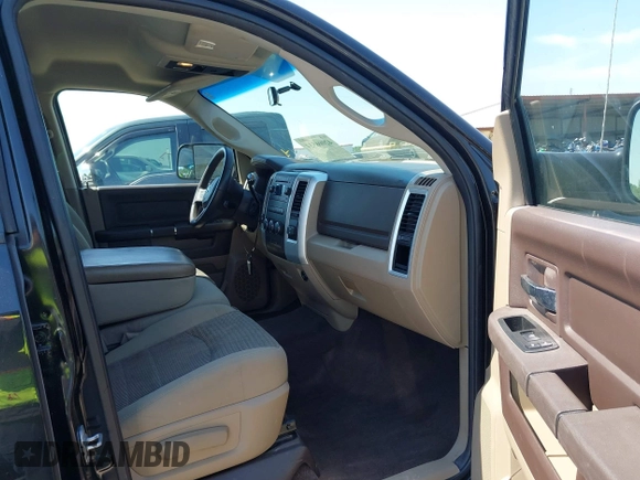 2010 Dodge 1500 SLT с VIN 1D7RV1CT8AS239196, выставлен на аукционе IAAI как лот 42006534 с пробегом 221 063 миль миль и . История ставок и продаж доступна на DreamBid. Изображение 5.