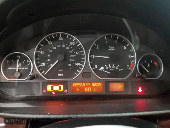 2004 BMW 3 Series 330xi with VIN WBAEW534X4PN31961, listed as a Copart auction lot 86862924 with 139,563 mi miles and Salvage Title. Bid and sale history available at carsss.com. Image 9.