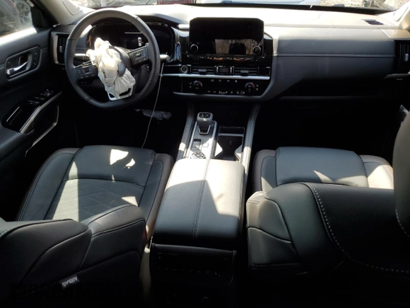 2024 Nissan Pathfinder Platinum with VIN 5N1DR3DK5RC291848, listed as a Copart auction lot 53316815 with 10,118 mi miles and Salvage title. Bid and sale history available at DreamBid. Image 8.