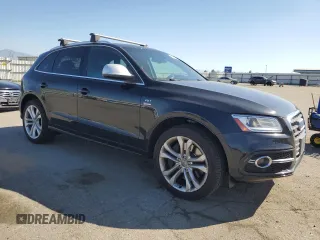2014 Audi SQ5 Premium Plus with VIN WA1CGAFP7EA131716, listed as a Copart auction lot 46119135 with 141,228 mi miles and Clean Title. Bid and sale history available at carsss.com. Image 4.