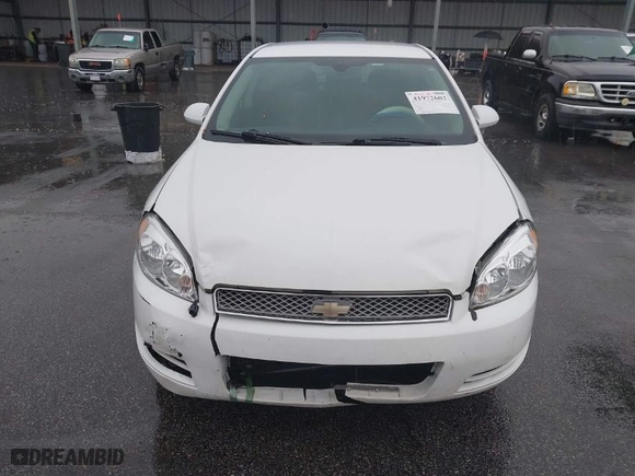 2015 Chevrolet Impala Limited LS with VIN 2G1WA5E34F1125046, listed as a IAAI auction lot 41972602 with 253,674 mi miles. Bid and sale history available at carsss.com. Image 12.