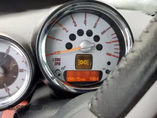 2010 MINI Convertible with VIN WMWMR3C57ATU97979, listed as a Copart auction lot 45903855 with 154,614 mi miles and Salvage Title. Bid and sale history available at DreamBid. Image 9.