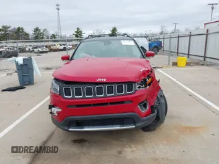 2021 Jeep Compass Limited with VIN 3C4NJDCB7MT555074, listed as a IAAI auction lot 41919369 with 29,525 mi miles and . Bid and sale history available at DreamBid. Image 13.