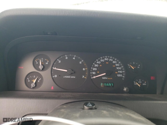 2002 Jeep Grand Cherokee Laredo with VIN 1J4GW48S82C241889, listed as a Copart auction lot 46252045 with 215,697 mi miles and Salvage Title. Bid and sale history available at carsss.com. Image 9.