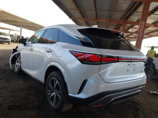 2024 Lexus RX 350 z VIN 2T2BAMBAXRC042418, wystawiony jako IAAI lot #41696464 z przebiegiem 5 666 mil mil oraz . Historia ofert i sprzedaży dostępna na DreamBid. Obrazek 3.