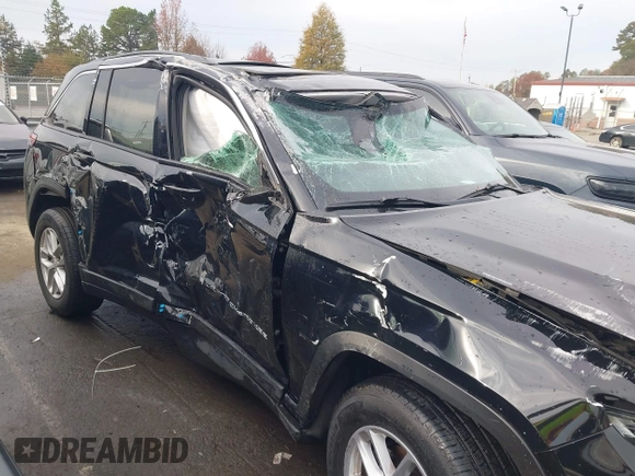 2023 Jeep Grand Cherokee Laredo with VIN 1C4RJHAG6PC671728, listed as a IAAI auction lot 40897386 with Not provided miles and . Bid and sale history available at DreamBid. Image 6.