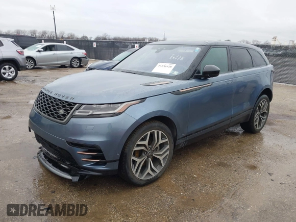 2018 Land Rover Range Rover Velar R-Dynamic HSE with VIN SALYM2RX8JA720671, listed as a IAAI auction lot 41556928 with 1 mi miles. Bid and sale history available at carsss.com. Image 2.