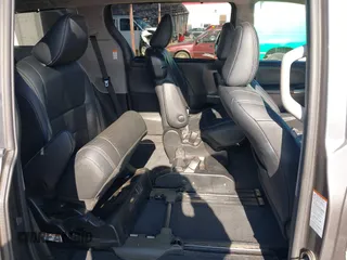 2017 Toyota Sienna SE with VIN 5TDXZ3DC3HS822312, listed as a IAAI auction lot 42588024 with 84,565 mi miles and . Bid and sale history available at DreamBid. Image 8.