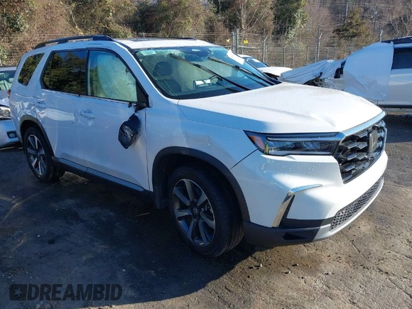 2024 Honda Pilot Touring with VIN 5FNYG2H7XRB016877, listed as a IAAI auction lot 41496013 with 18,213 mi miles and . Bid and sale history available at DreamBid. Image 1.