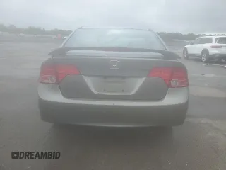 2008 Honda Civic LX z VIN 2HGFA16538H300057, wystawiony jako Copart lot #60214025 z przebiegiem 122 771 mil mil oraz Szkoda całkowita • Salvage title. Historia ofert i sprzedaży dostępna na DreamBid. Obrazek 6.