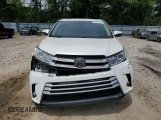 2018 Toyota Highlander SE z VIN 5TDKZRFHXJS539384, wystawiony jako Copart lot #57213565 z przebiegiem 111 375 mil mil oraz Szkoda całkowita • Salvage title. Historia ofert i sprzedaży dostępna na DreamBid. Obrazek 5.
