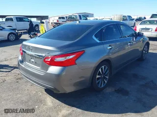 2016 Nissan Altima 2.5 S with VIN 1N4AL3AP8GC139770, listed as a IAAI auction lot 41750812 with 116,717 mi miles. Bid and sale history available at carsss.com. Image 4.