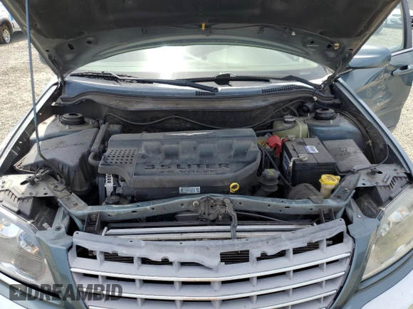 2005 Chrysler Pacifica с VIN 2C8GF78405R339494, выставлен на аукционе Copart как лот 57204005 с пробегом 178 290 миль миль и Списание • Salvage title. История ставок и продаж доступна на DreamBid. Изображение 12.